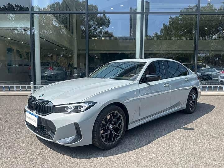 Фото 1 - BMW 3 Series