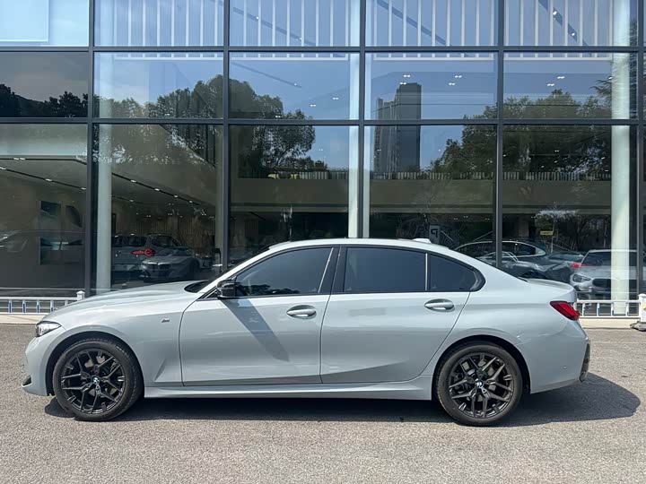 Фото 3 - BMW 3 Series