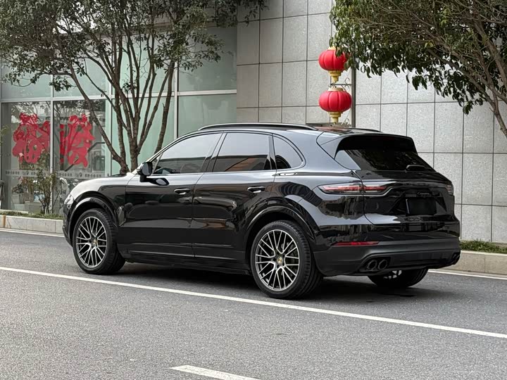 Фото 4 - Porsche Cayenne