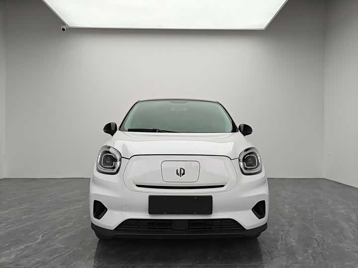 Photo 2 - Leapmotor T03