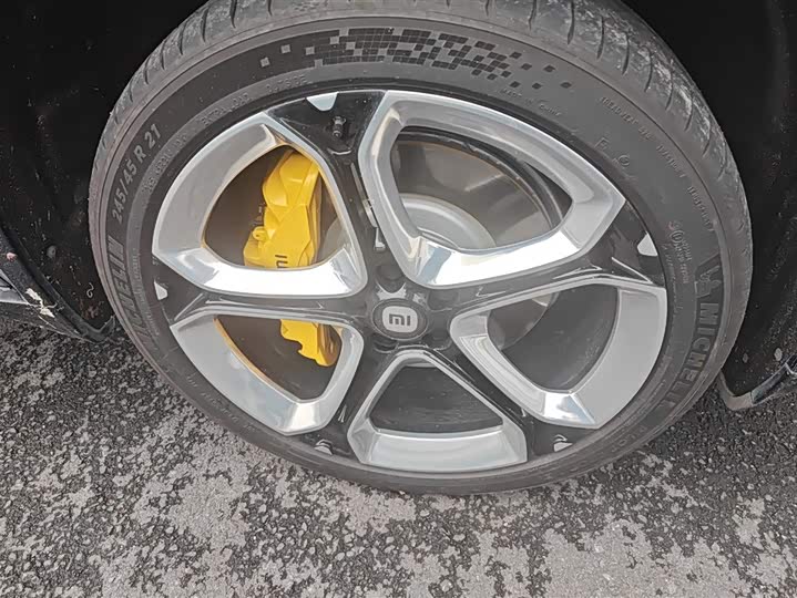 Photo 6 - Xiaomi YU7