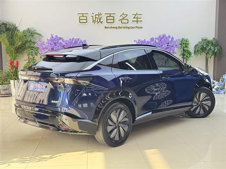 Фото 6 - Nissan Ariya EV