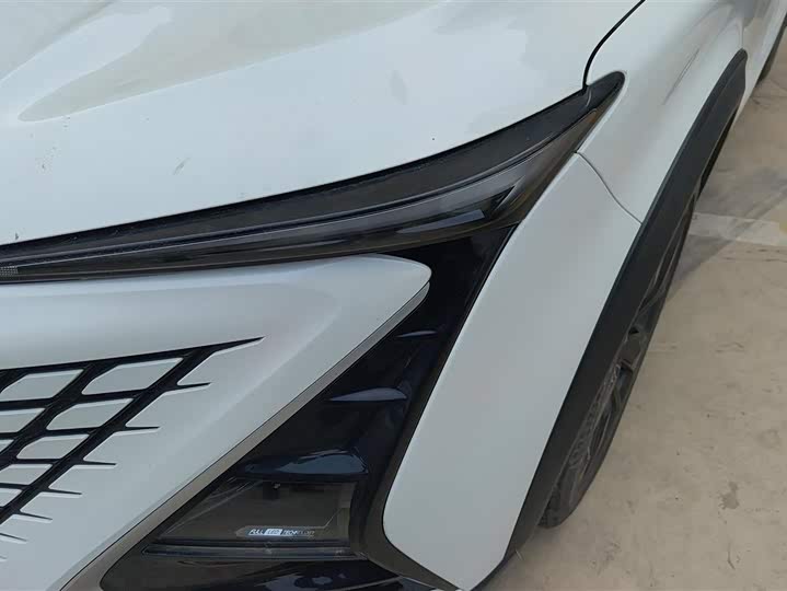 Фото 5 - Changan UNI-T