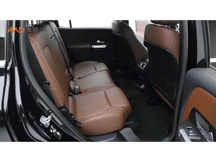 Фото 8 - Mercedes-Benz GLB-Class