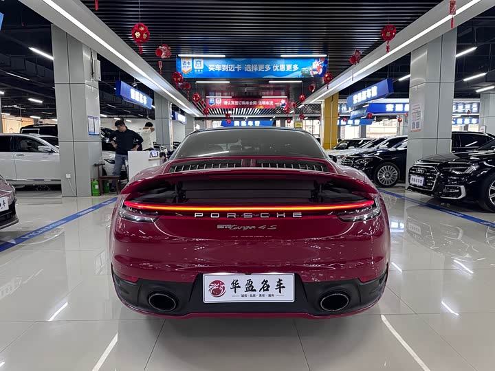 Фото 9 - Porsche 911