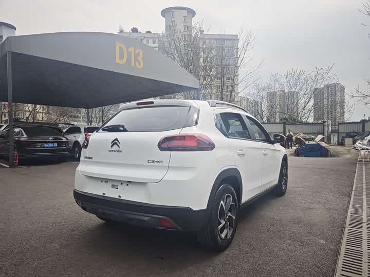 Photo 4 - Citroen C3-XR