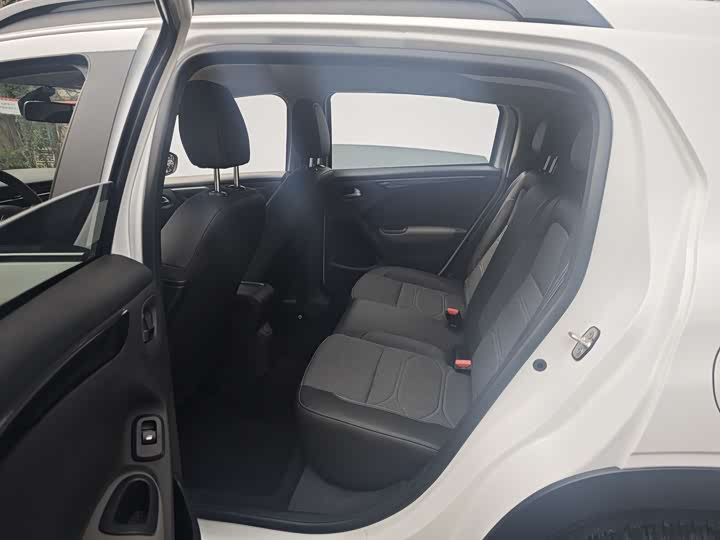 Photo 7 - Citroen C3-XR