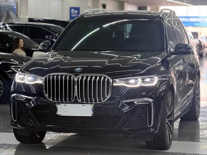 Фото 1 - BMW X7