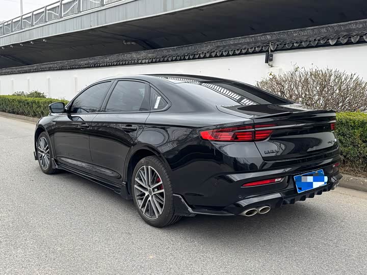 Photo 7 - Geely Preface