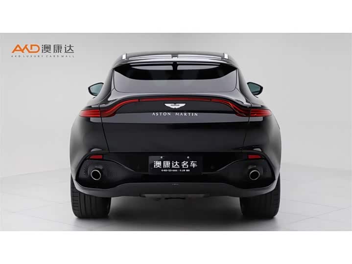 Photo 4 - Aston Martin DBX