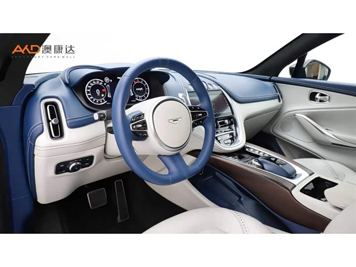 Photo 6 - Aston Martin DBX