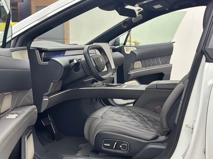 Фото 8 - Nio ET9