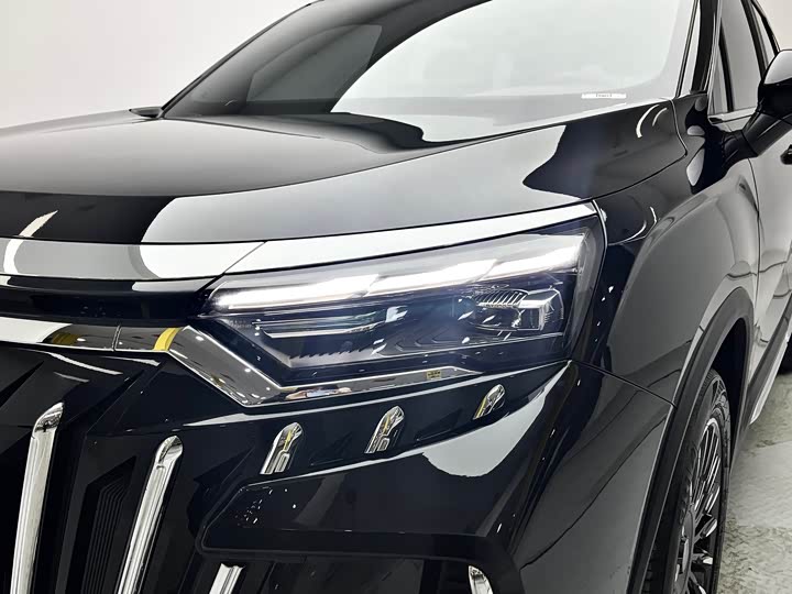 Фото 5 - Geely Okavango L