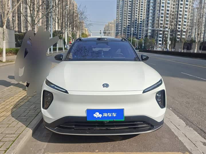 Фото 2 - Nio ES6