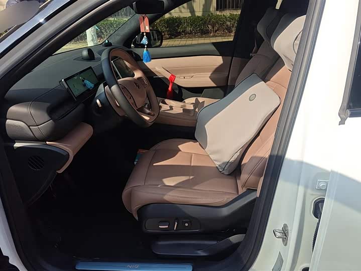 Фото 9 - Nio ES6