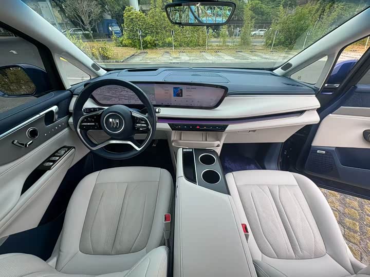 Фото 6 - Buick GL8 Hybrid