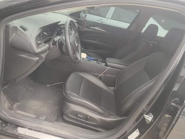 Фото 9 - Buick Regal