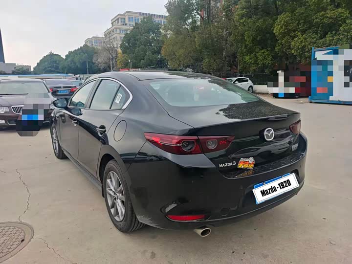 Photo 3 - Mazda 3 (Axela)