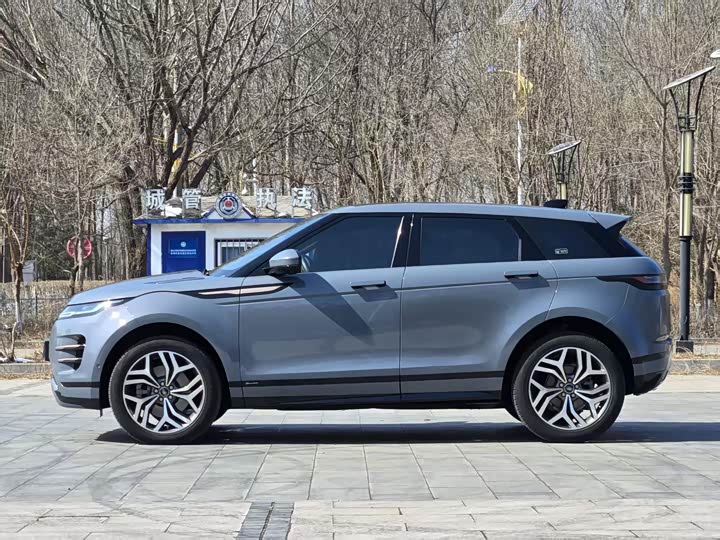 Фото 3 - Land Rover Range Rover Evoque L