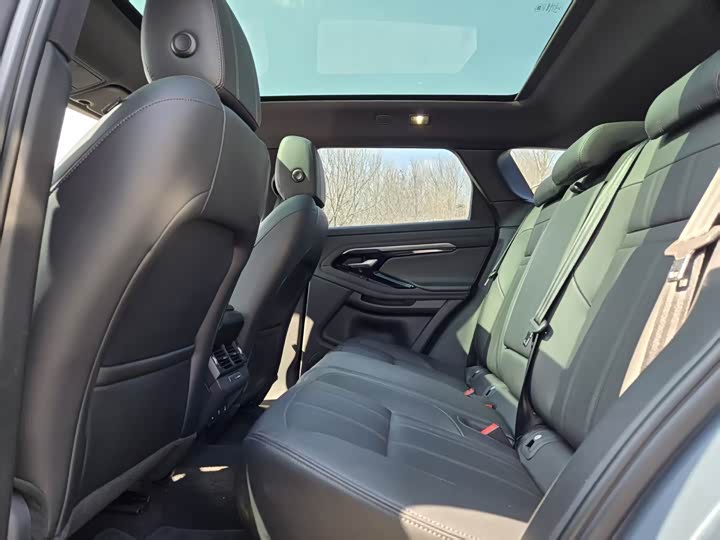 Фото 8 - Land Rover Range Rover Evoque L