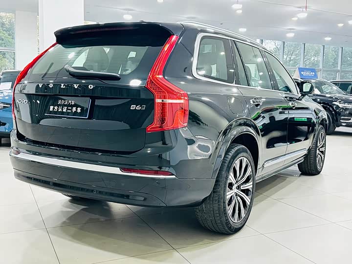 Фото 5 - Volvo XC90