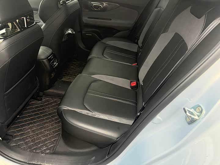 Фото 5 - GAC Trumpchi Empow R