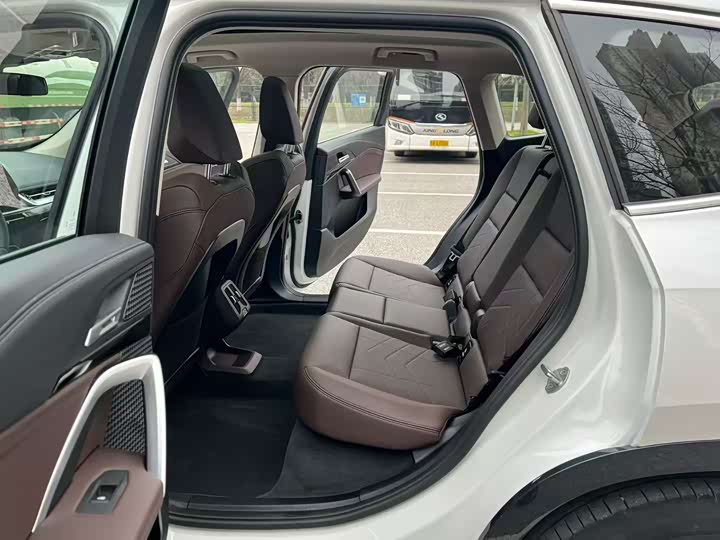 Фото 5 - BMW iX1