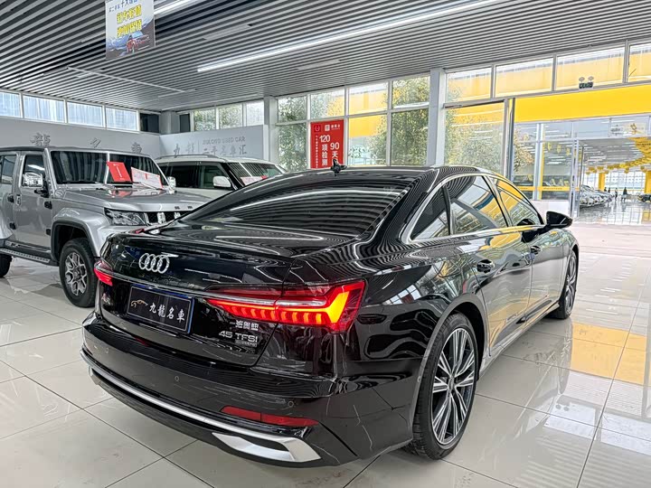 Audi A6L 2024 2024款 45 TFSI quattro 臻选动感型