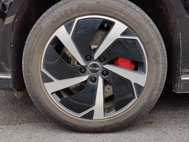 Фото 2 - BYD Sea Lion 07 EV