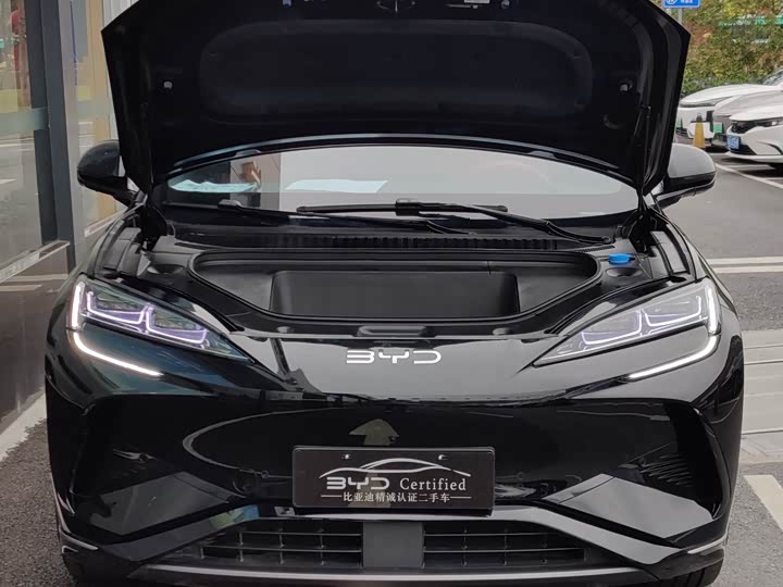 Фото 6 - BYD Sea Lion 07 EV