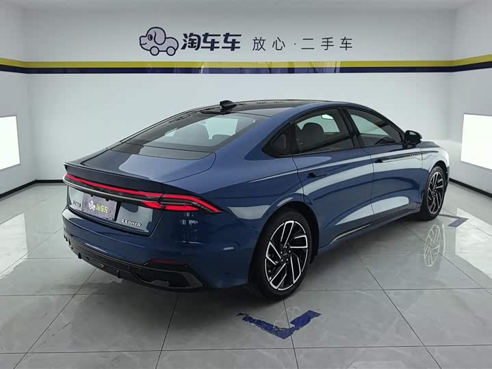 Фото 3 - Lincoln Z (Zephyr)