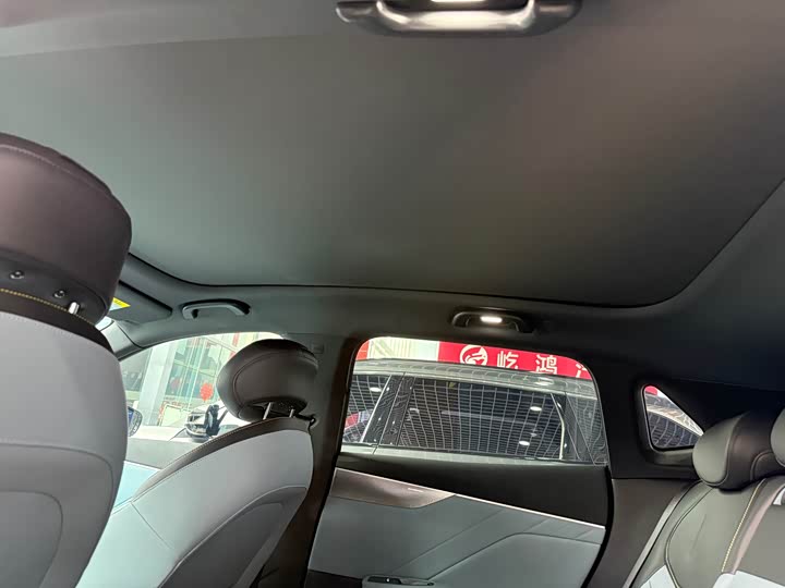 Photo 8 - Changan Deepal S05