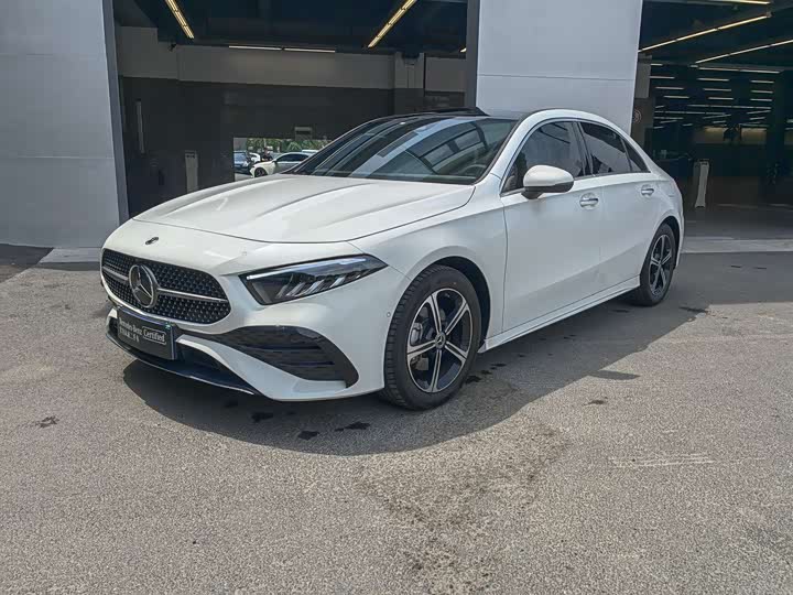 Фото 1 - Mercedes-Benz A-Class