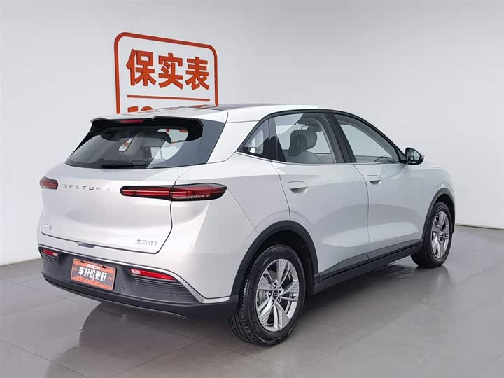 Фото 2 - Bestune 03