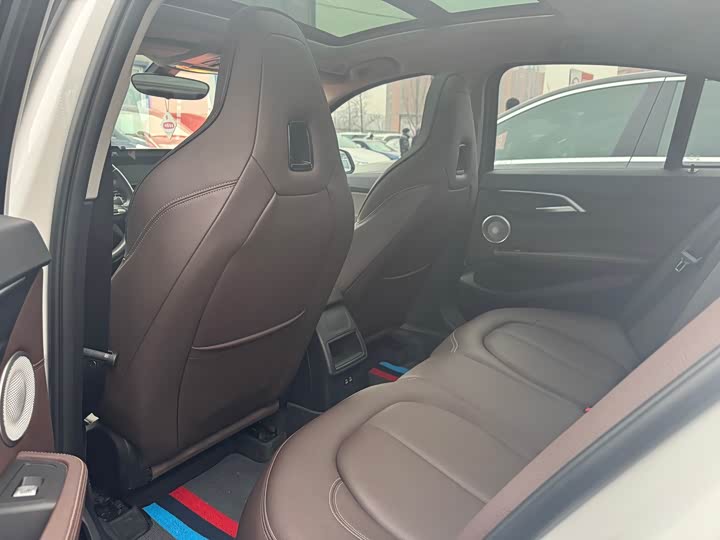 Фото 9 - BMW 1 Series