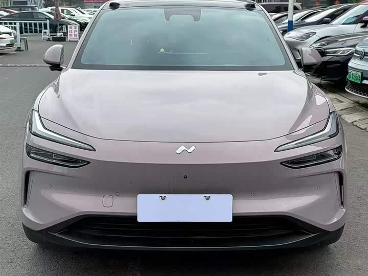 Фото 2 - Nio Onvo L60