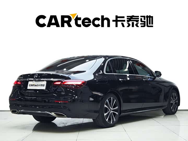 Фото 4 - Mercedes-Benz E-Class Hybrid