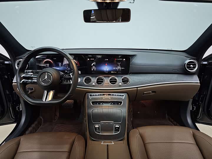 Фото 7 - Mercedes-Benz E-Class Hybrid