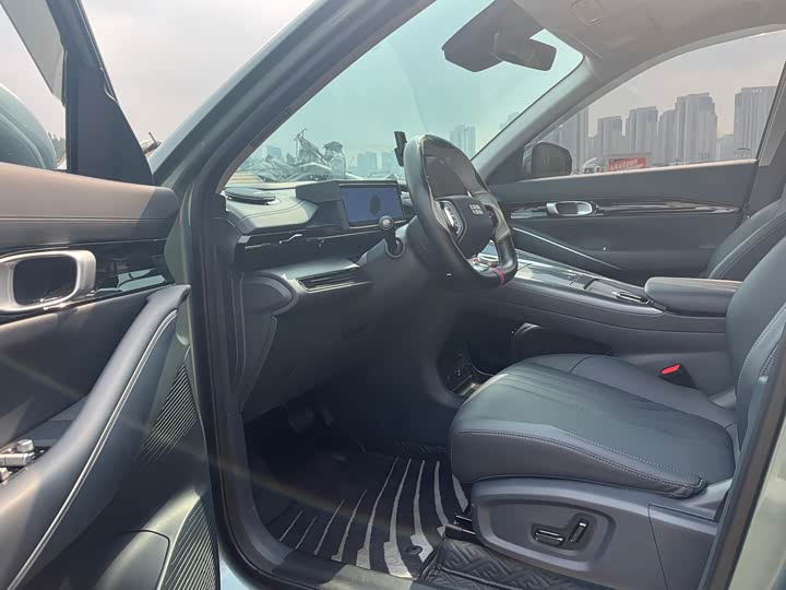 Photo 8 - Geely Galaxy E5