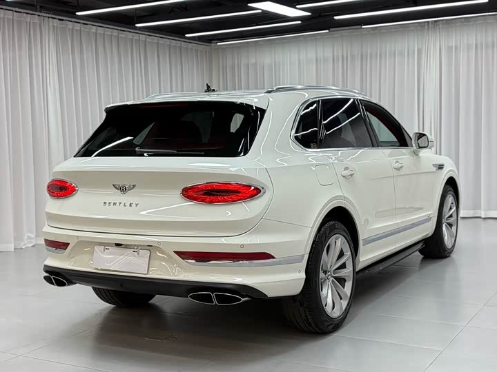 Фото 5 - Bentley Bentayga