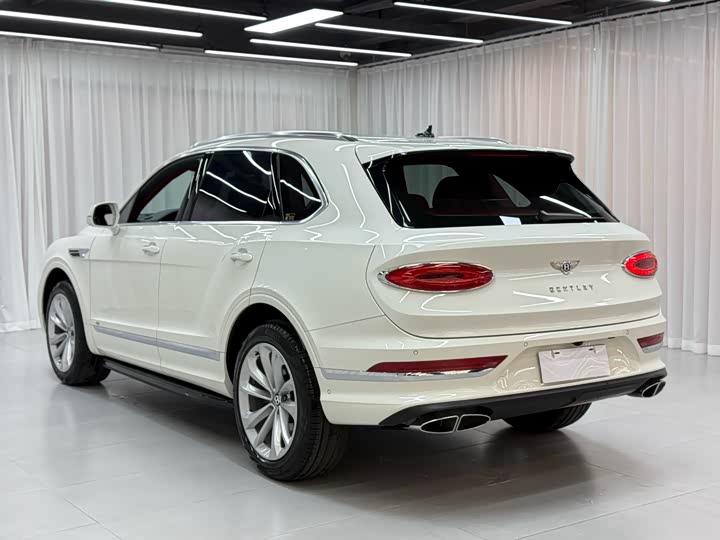 Фото 6 - Bentley Bentayga
