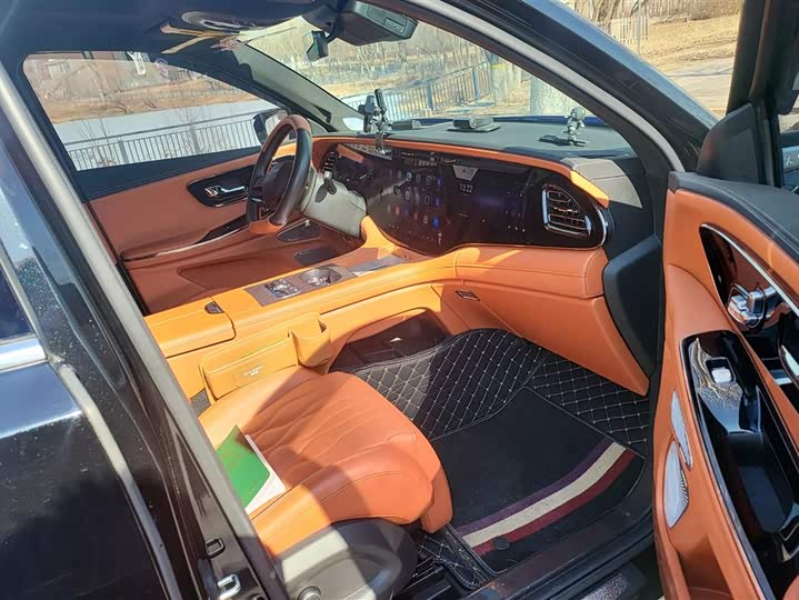 Photo 8 - Exeed VX C-DM Hybrid