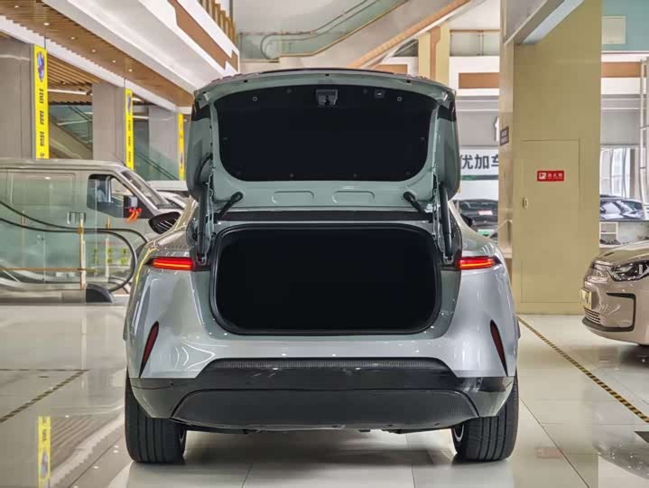 Фото 6 - Avatr 11