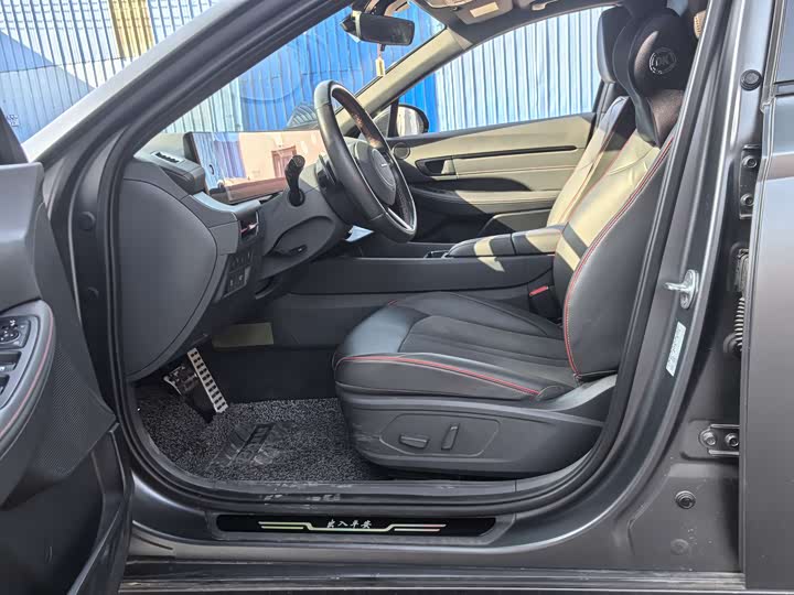 Фото 7 - Hyundai Sonata N Line