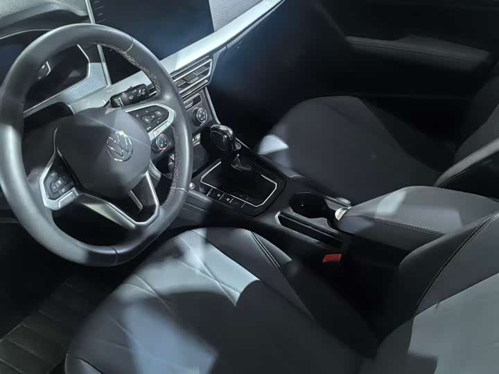 Фото 7 - Volkswagen Lavida