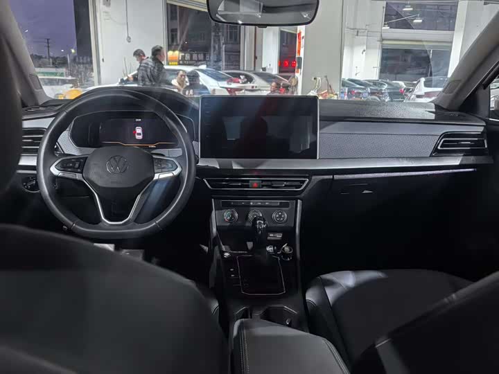 Фото 9 - Volkswagen Lavida