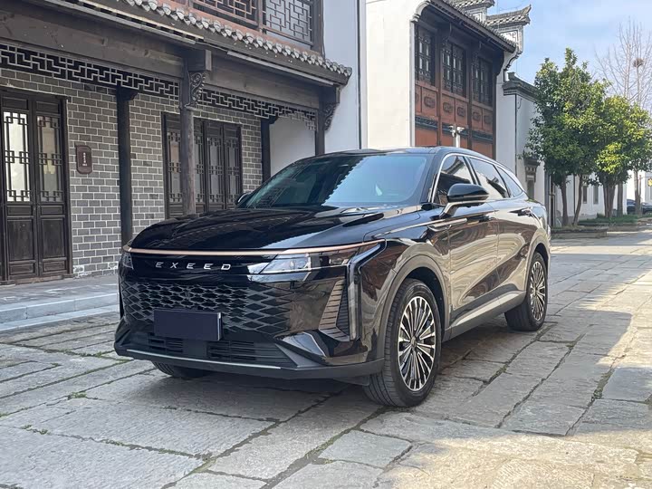 Фото 1 - Exeed RX