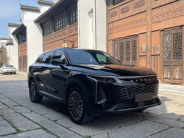 Фото 3 - Exeed RX