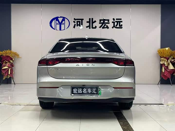 Фото 4 - GAC Aion S