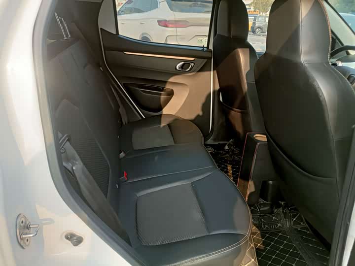 Photo 7 - Dongfeng Yipai Nano EX1